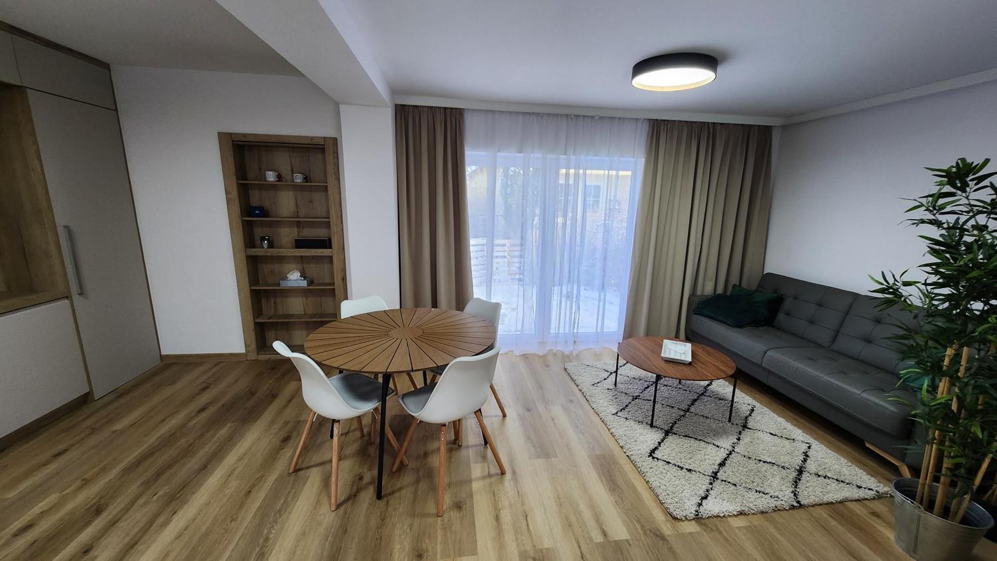 Apartment Atelier Smutna *